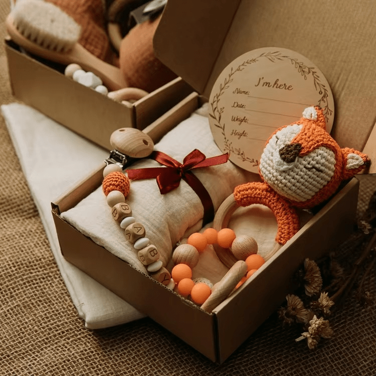 Hello Baby Gift Set I - Baby Mango